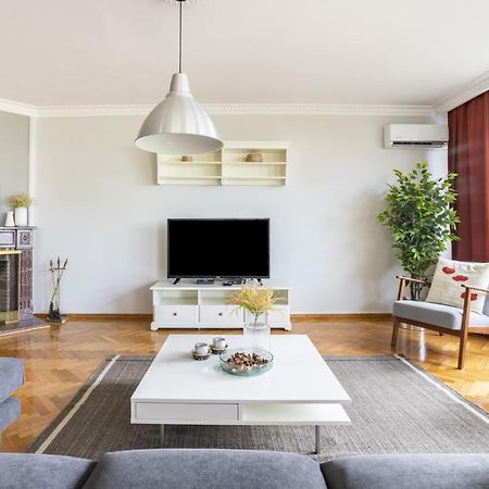 Spacious Flat Near Caddebostan Coast Apartman Isztambul Kültér fotó