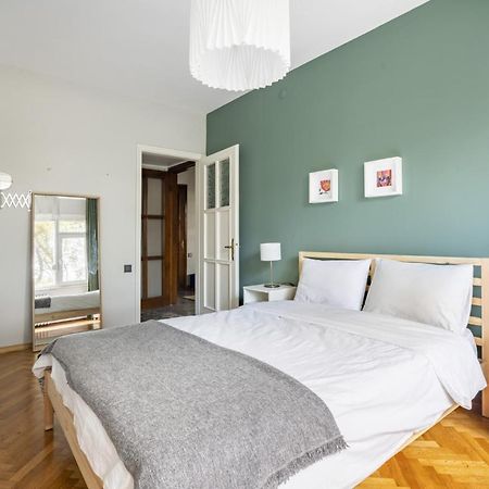 Spacious Flat Near Caddebostan Coast Apartman Isztambul Kültér fotó